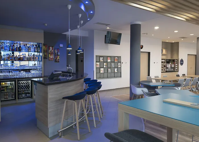 Express Muenchen Messe By Ihg 3*