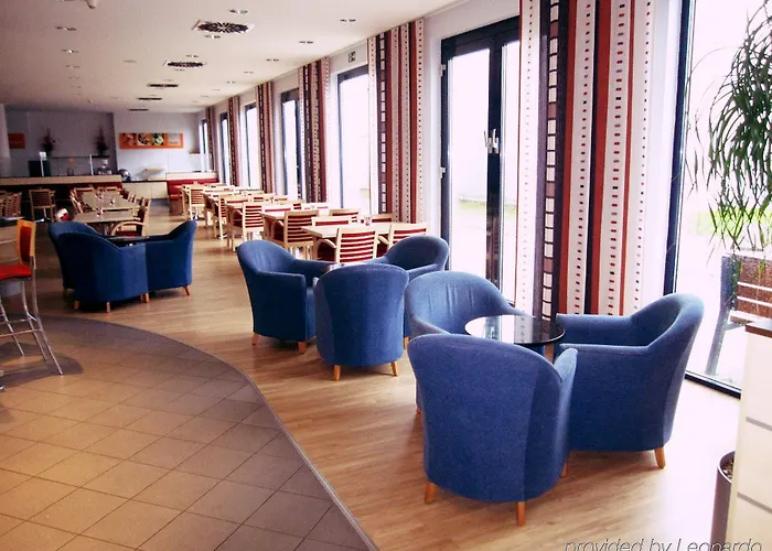 Express Muenchen Messe By Ihg 3*