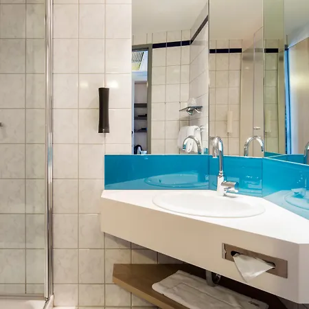 Hotel Express München Messe, An Ihg Feldkirchen (Upper Bavaria)