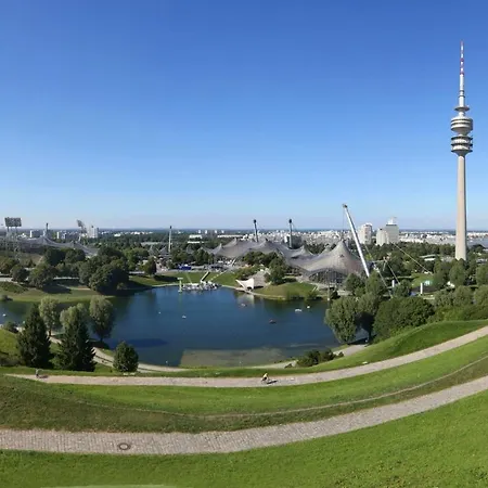 Hotel Express Muenchen Messe By Ihg 3*