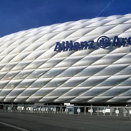 Express München Messe, An Ihg 3*
