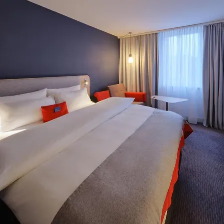 Express Muenchen Messe By Ihg Hotell 3*