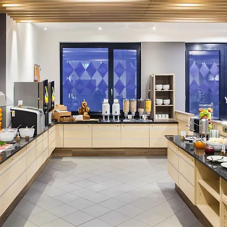 Express Muenchen Messe By Ihg Hotell 3*