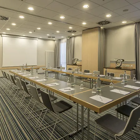 Express Muenchen Messe By Ihg Φελντκίρχεν