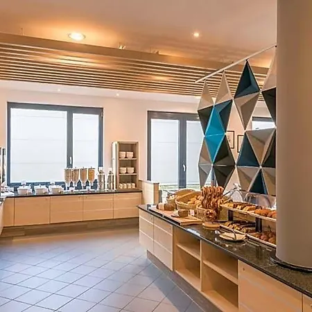 Express Muenchen Messe By Ihg ホテル フェルトキルヘン