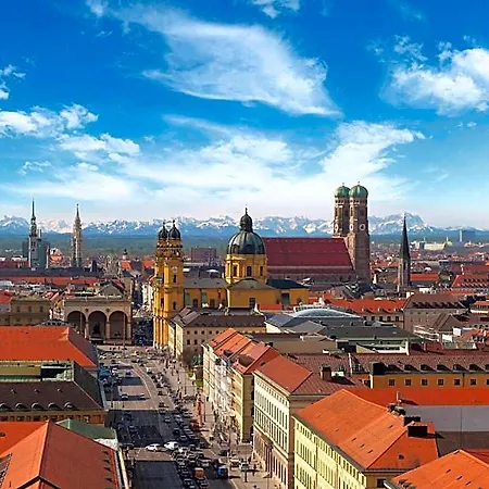 Express Muenchen Messe By Ihg ホテル 3*
