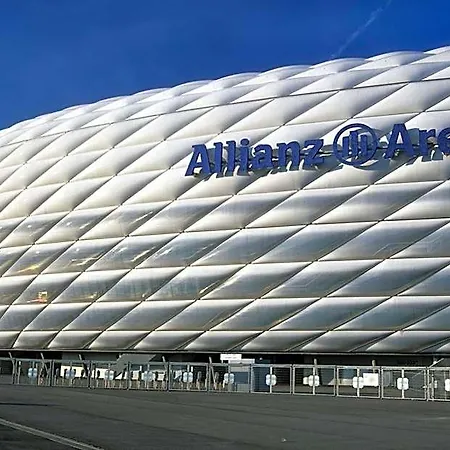 Express Muenchen Messe By Ihg 3*