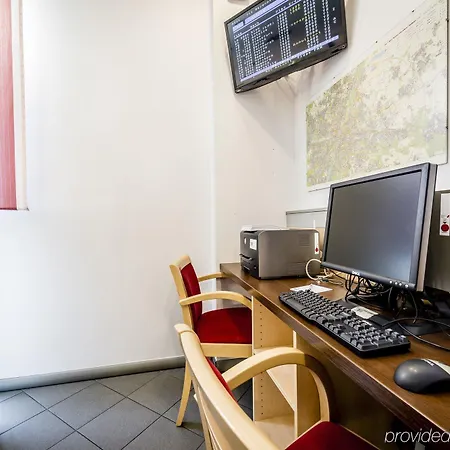 Express Muenchen Messe By Ihg 3*