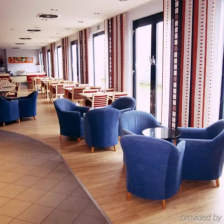 Express Muenchen Messe By Ihg 3*
