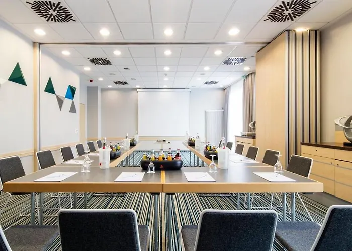 Hotel Express Muenchen Messe By Ihg